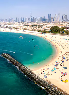 Sunbath at Kite Beach 