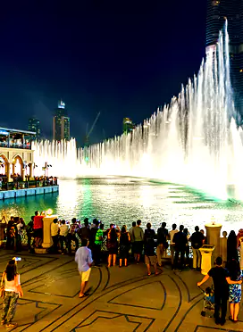 Witness Dubai Fountains 